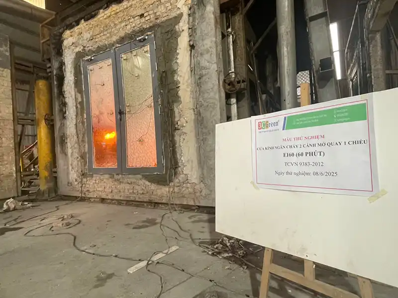 thử nghiệm chịu lửa cửa kính chống cháy